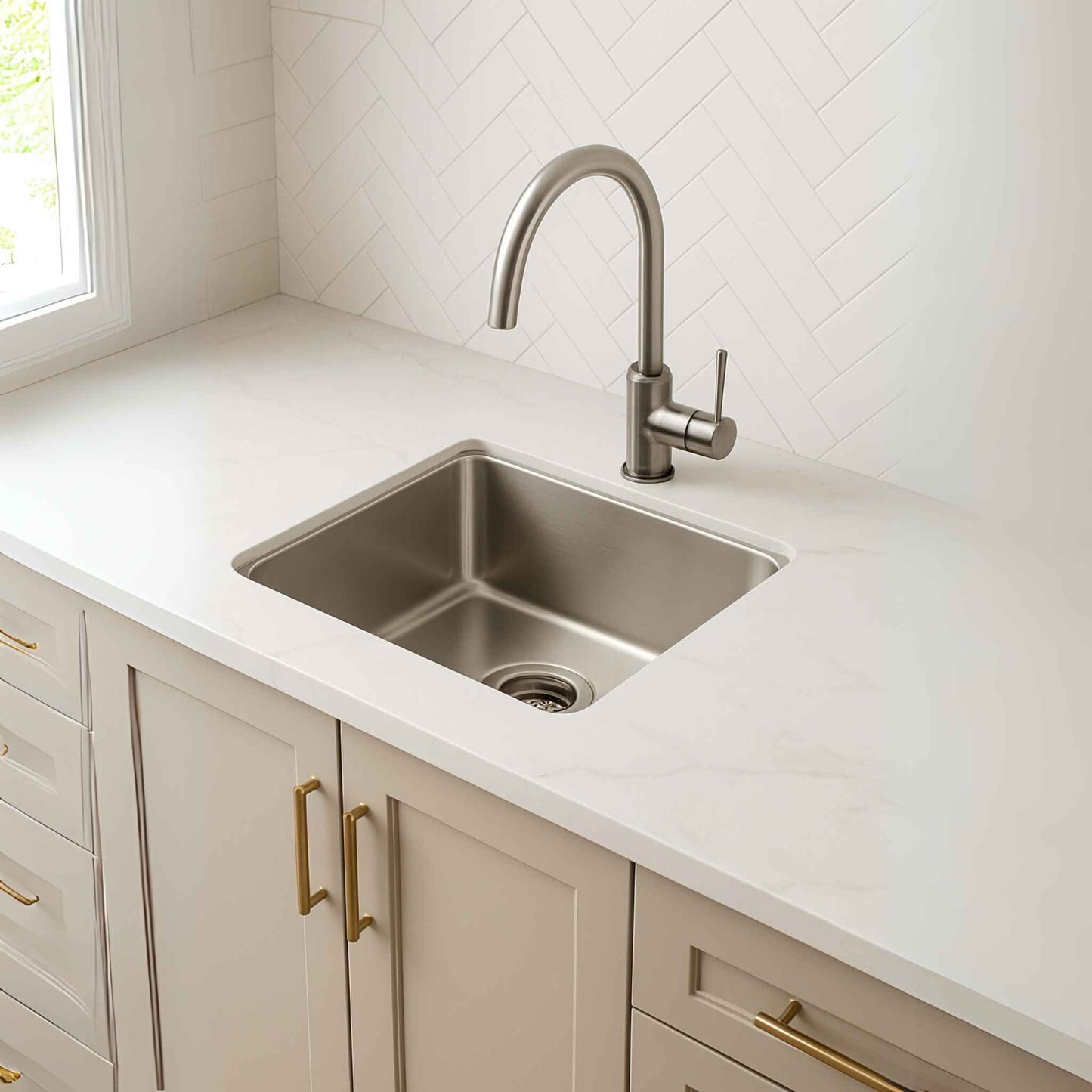 Deep single bowl 24x18 inch sink with 1.0mm thickness for daily Indian kitchen use